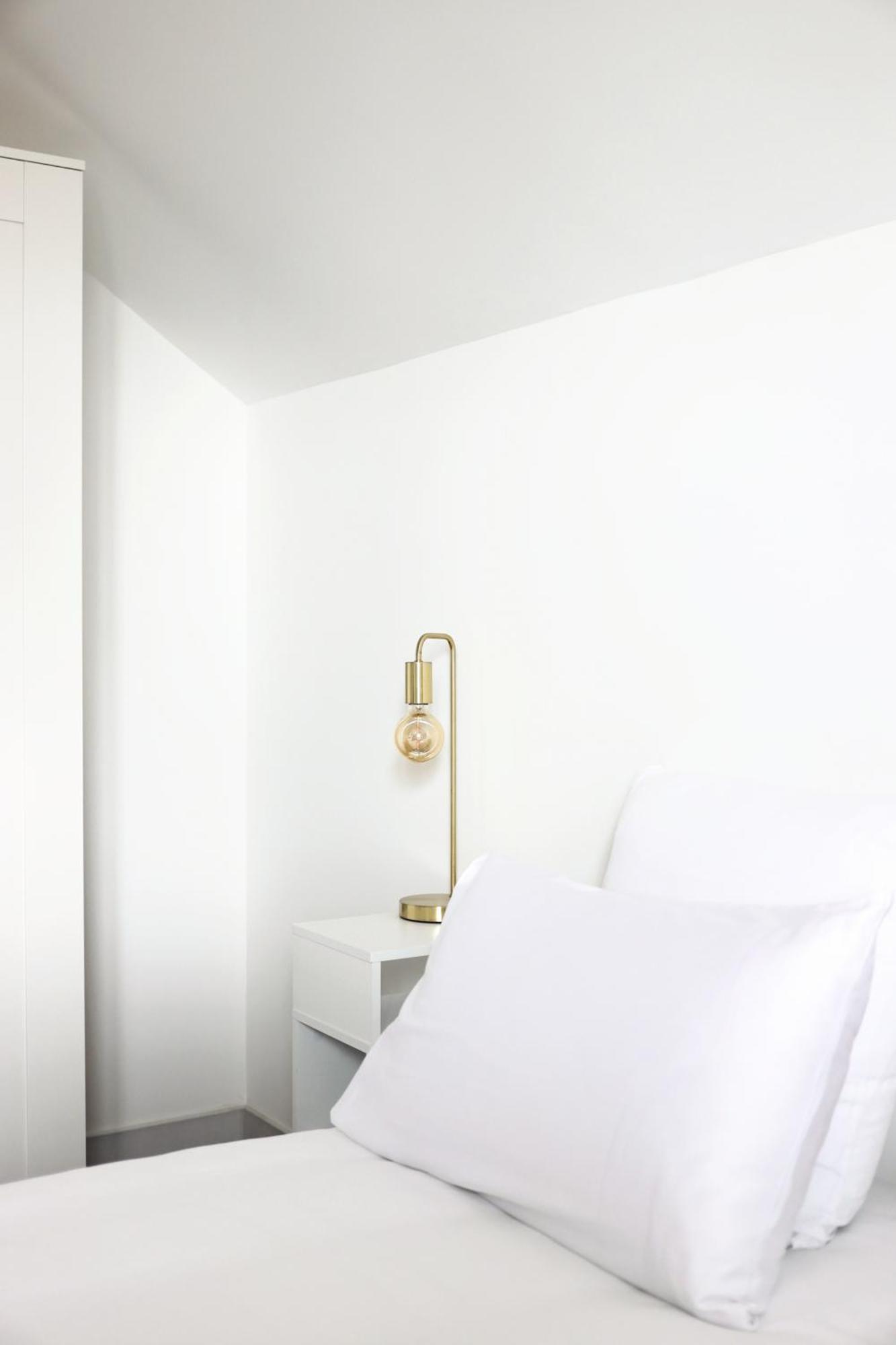 L'Equinoxe - Parking Prive - Zapart'Hotels Malesherbes Екстер'єр фото