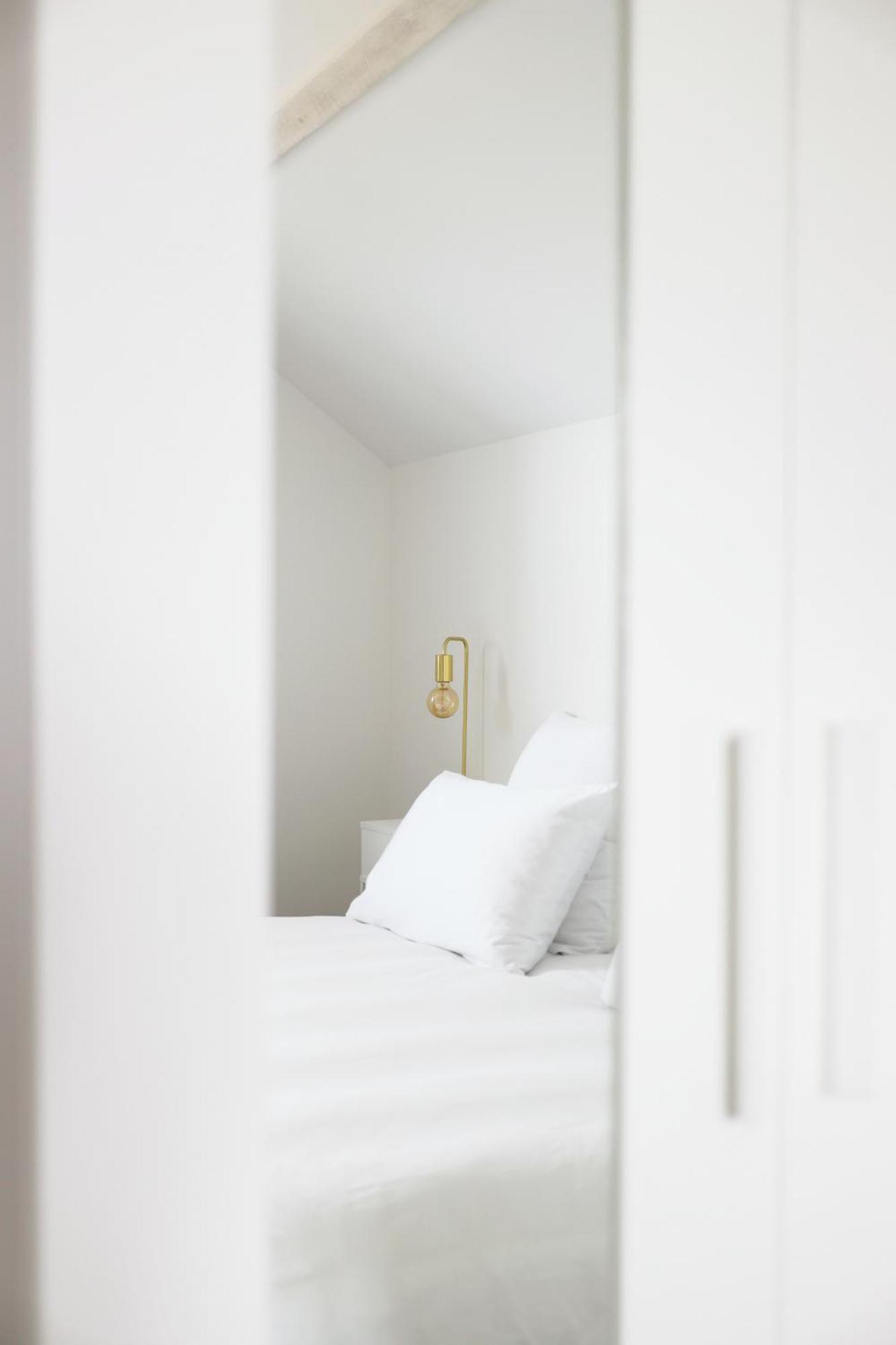 L'Equinoxe - Parking Prive - Zapart'Hotels Malesherbes Екстер'єр фото