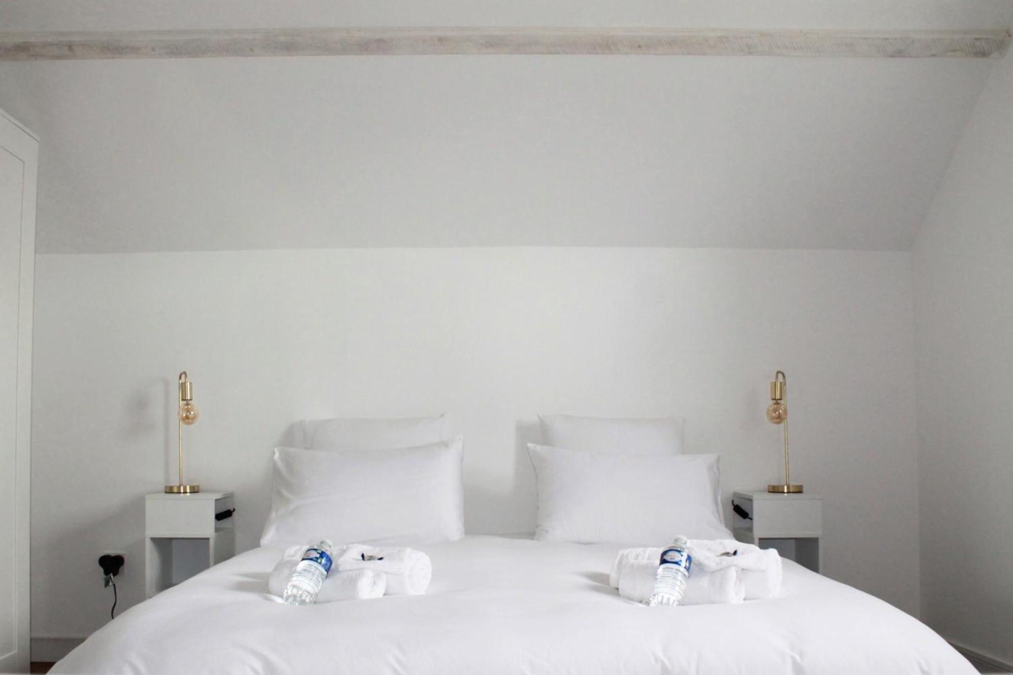 L'Equinoxe - Parking Prive - Zapart'Hotels Malesherbes Екстер'єр фото
